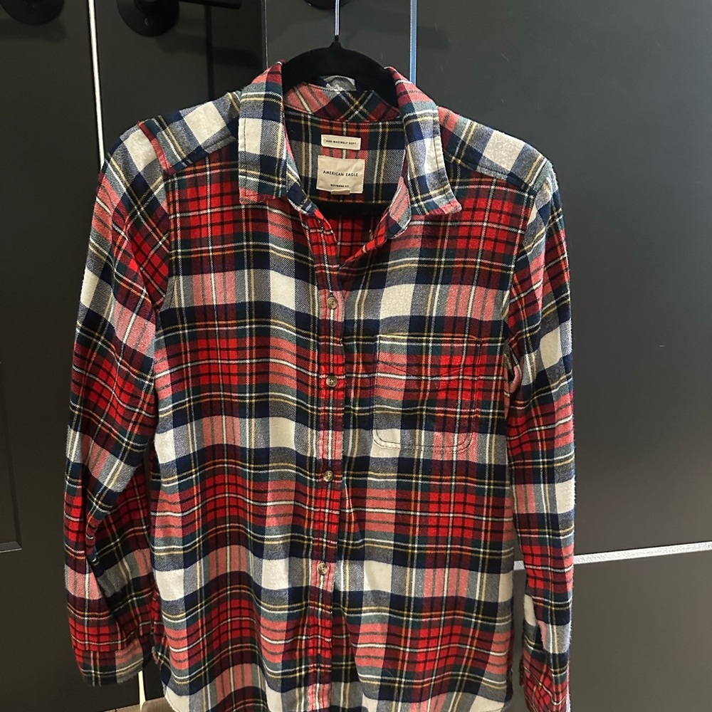American Eagle Outfitters Red Plaid Button-Down Shirt